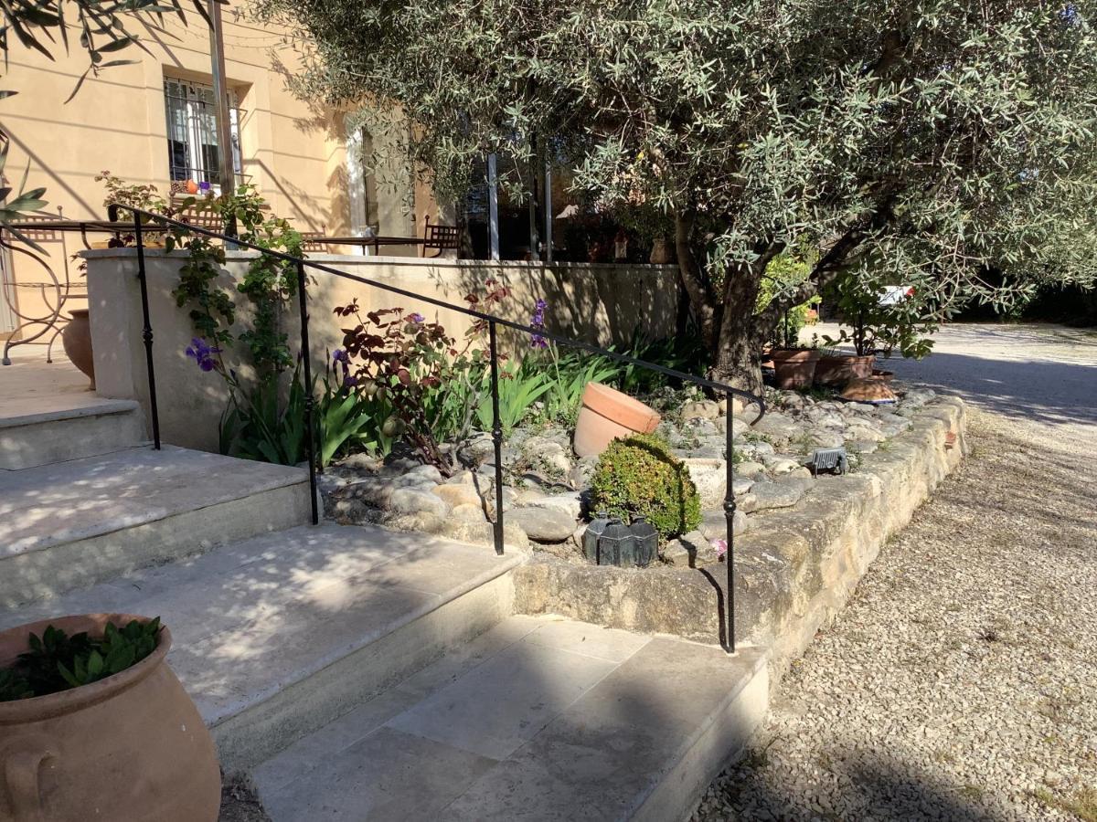 Jardin D'Antan Bed & Breakfast Ansouis Exterior photo